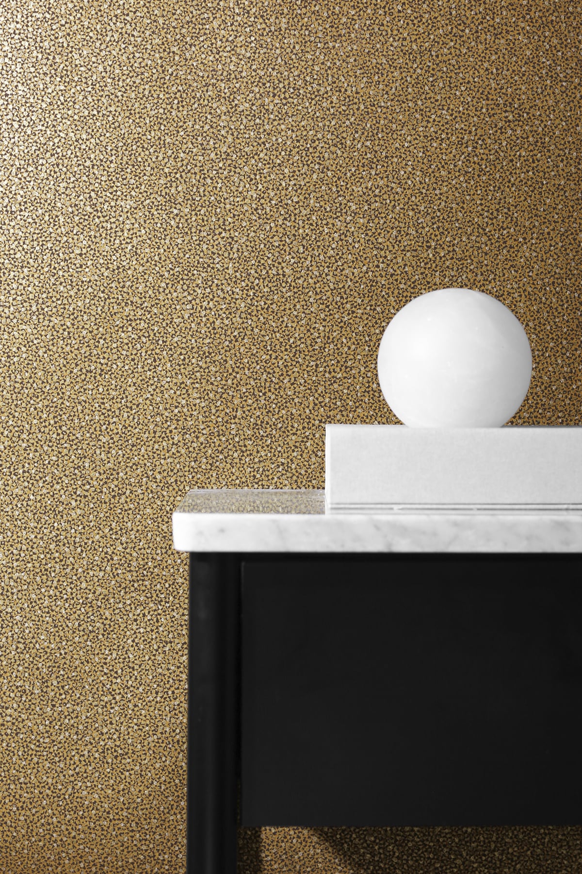 Mica Texture Antique Gold by Essential Textures Metallic Texture Wallpaper – Etten Studios 2231605