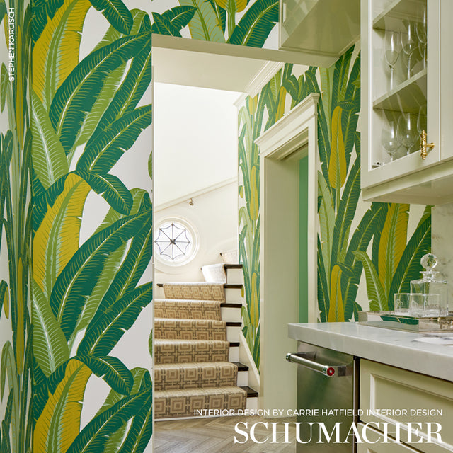Tropical Isle Green on White Palm Leaf Wallpaper – Schumacher 2707230
