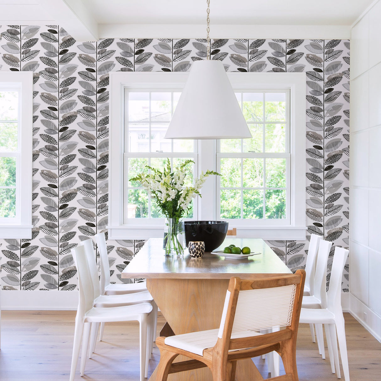 Nyssa Grey Leaves Wallpaper with Modern Botanical Leaf Pattern - Brewster 2904-25683