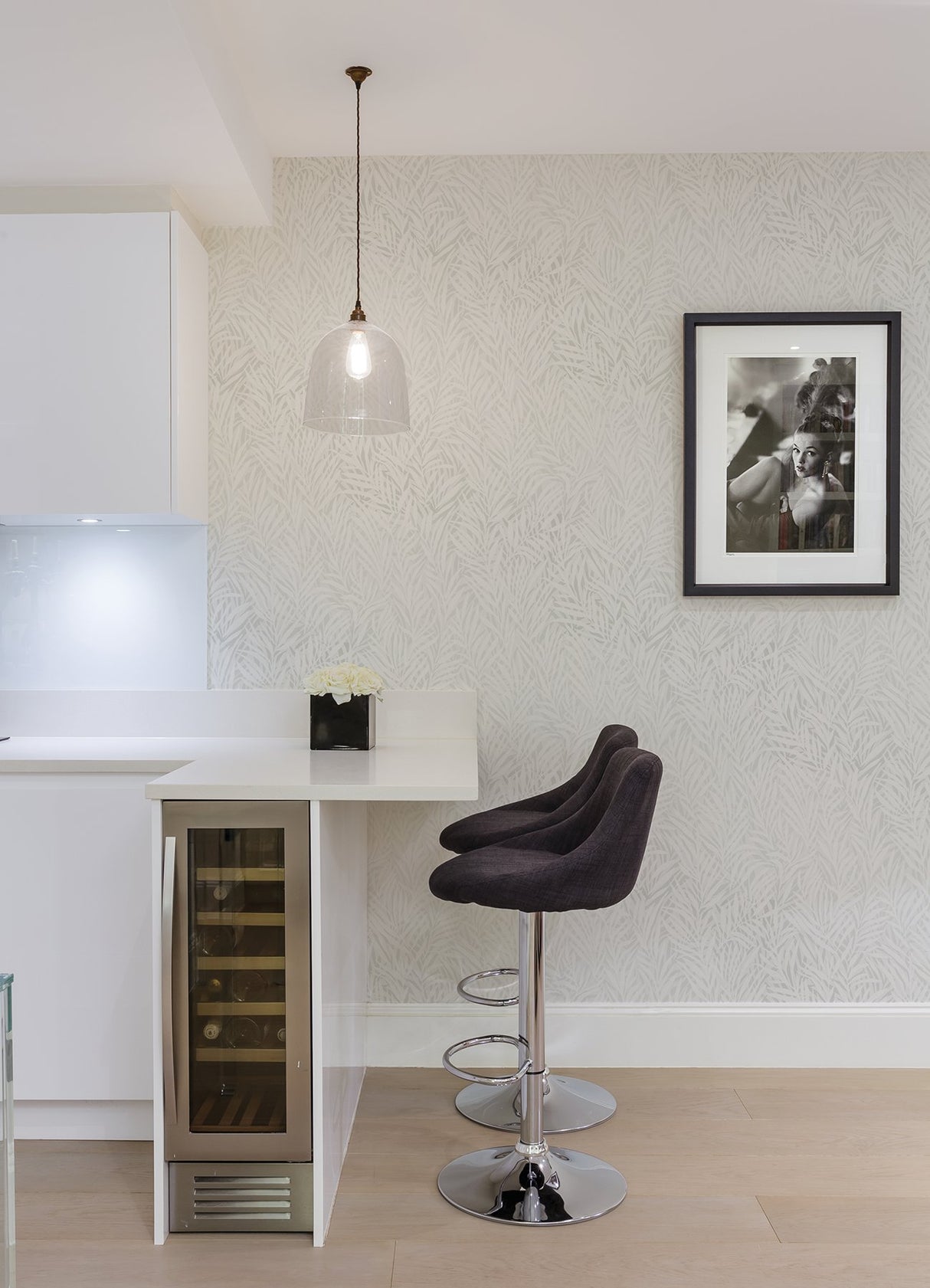 Holzer White Fern Wallpaper with Metallic Glitter Textured Leaves - Advantage 2980-M52500