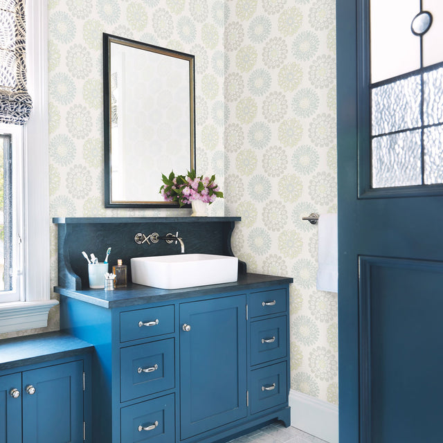 Sunkissed Light Green Floral Wallpaper with Modern Abstract Flower Motif - Chesapeake 3120-13704