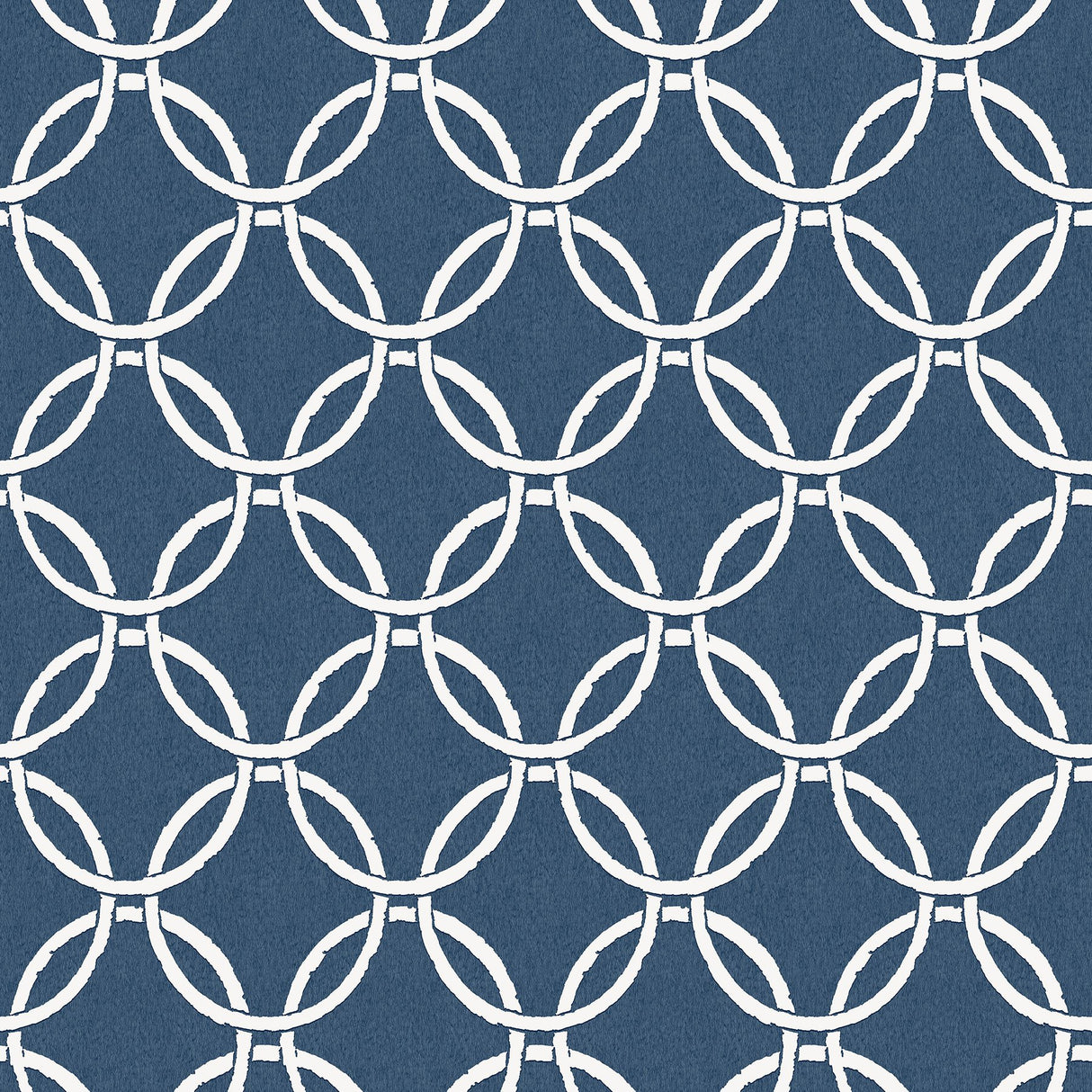 Quelala Navy Ring Ogee Wallpaper with Modern Geometric Chain Pattern - Chesapeake 3122-11002