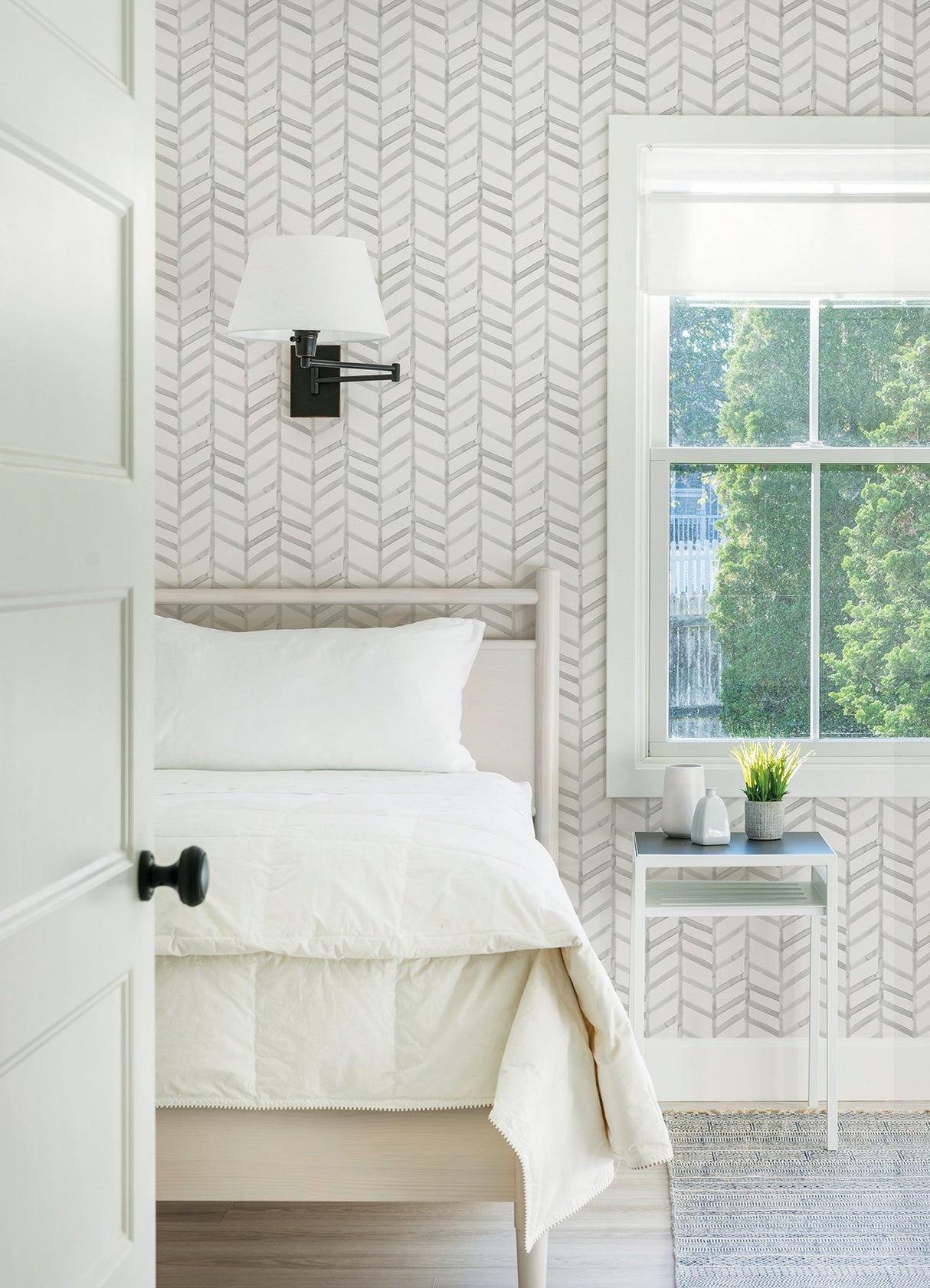Fletching Grey Geometric Wallpaper with Watercolor Chevron Motif - Chesapeake 3124-13922