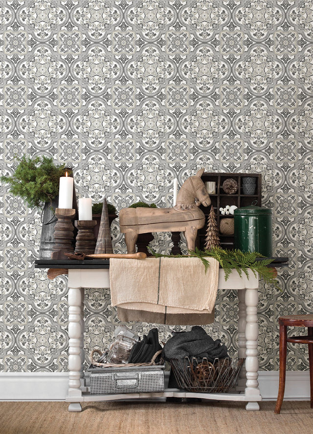 Concord Black Medallion Wallpaper with Bohemian Abstract Medallions - Brewster 3124-13964