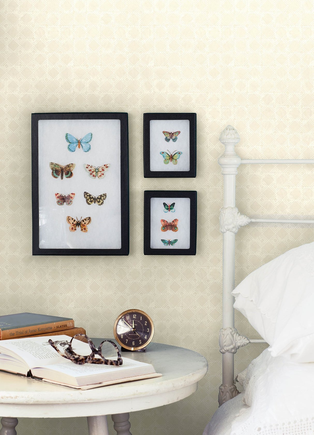 Button Block Taupe Geometric Wallpaper with Farmhouse Geometrics Pattern - Chesapeake 3125-72307