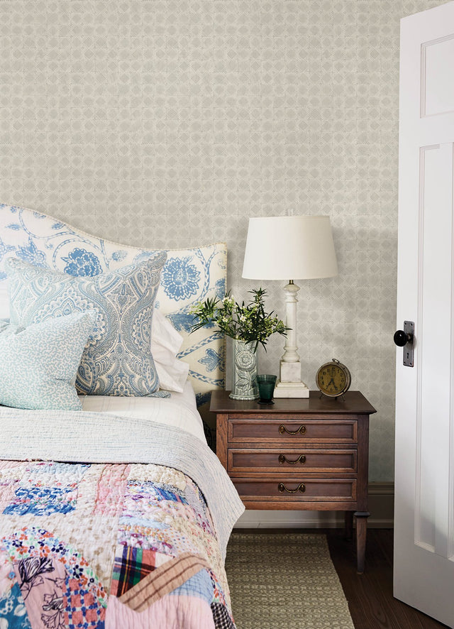 Button Block Light Grey Geometric Wallpaper with Farmhouse Geometric Pattern - Chesapeake 3125-72309