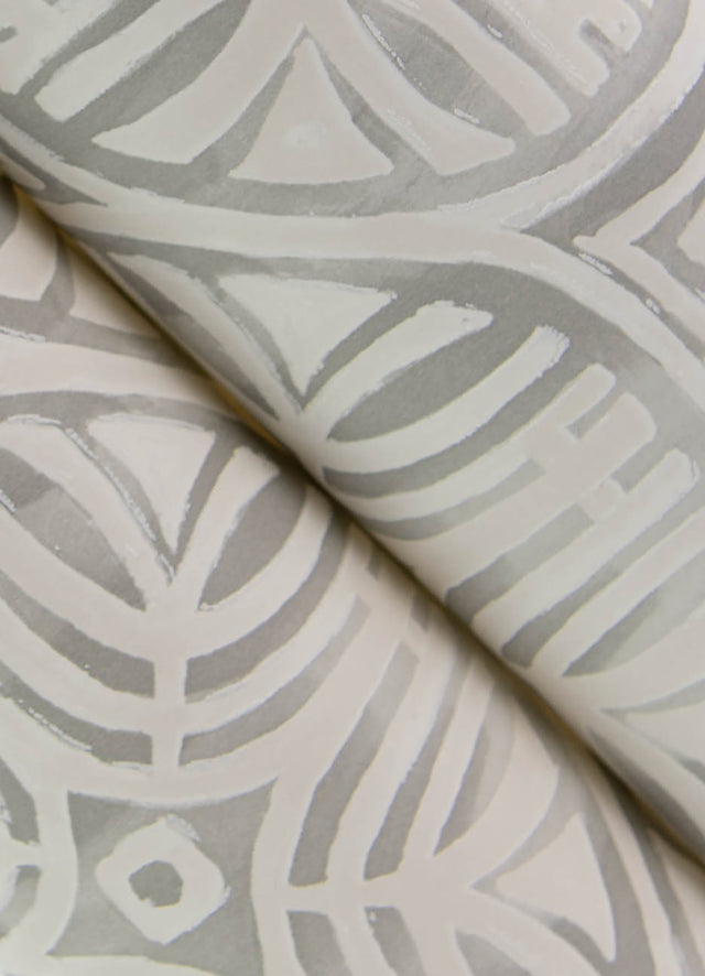 Sandee Grey Medallion Wallpaper with Modern Graphic Medallions - Chesapeake 3125-72313