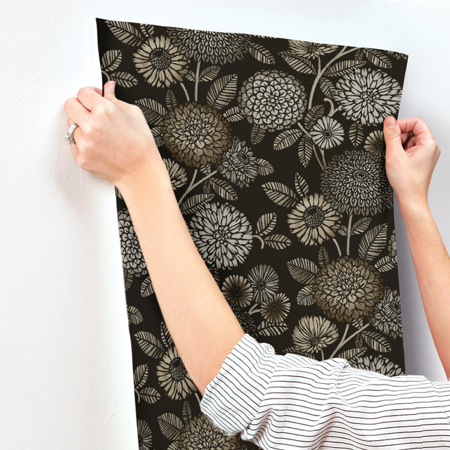 Zalipie Black Floral Trail Wallpaper with Botanical Flower Motif - Chesapeake 3125-72327
