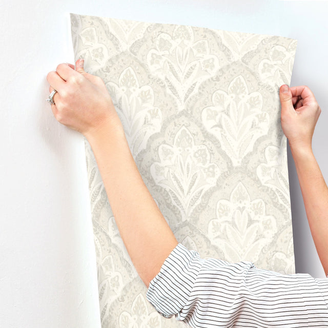 Mimir Dove Quilted Damask Wallpaper with Quilted Damask Botanical Motif - Chesapeake 3125-72339