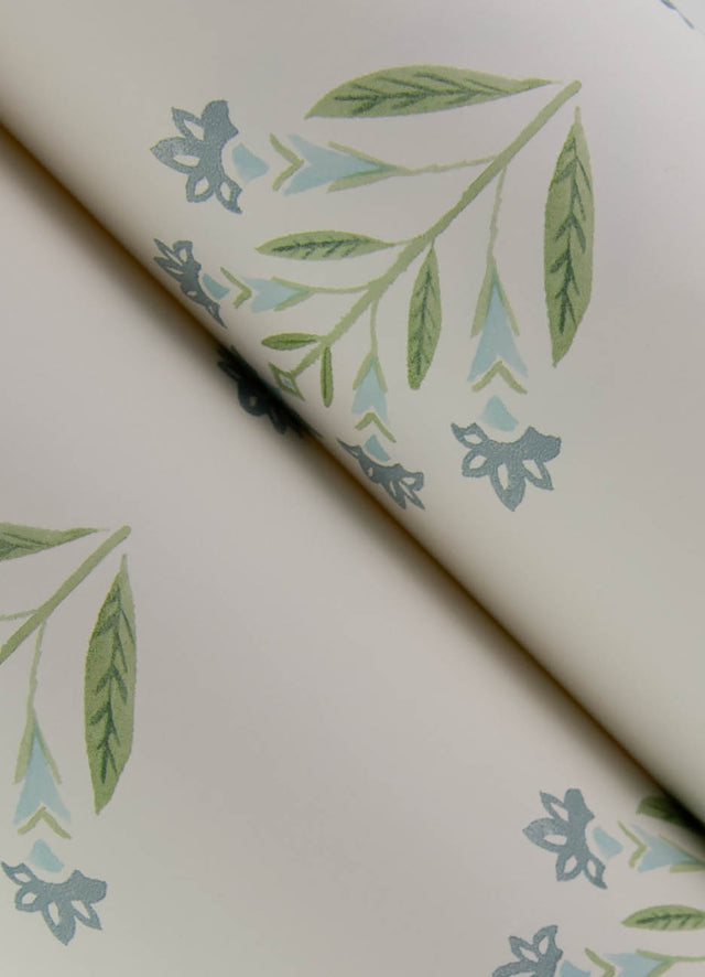 Kova Aquamarine Floral Crest Wallpaper with Farmhouse Botanical Flowers - Chesapeake 3125-72351