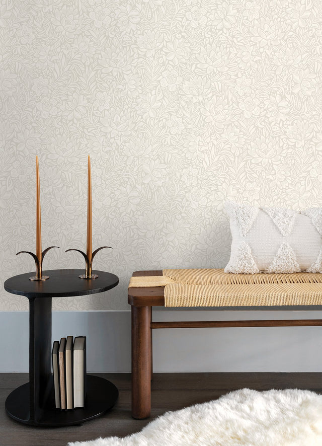 Zahara Light Grey Floral Wallpaper