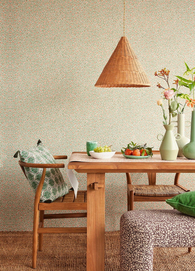 Marguerite Light Green Floral Wallpaper