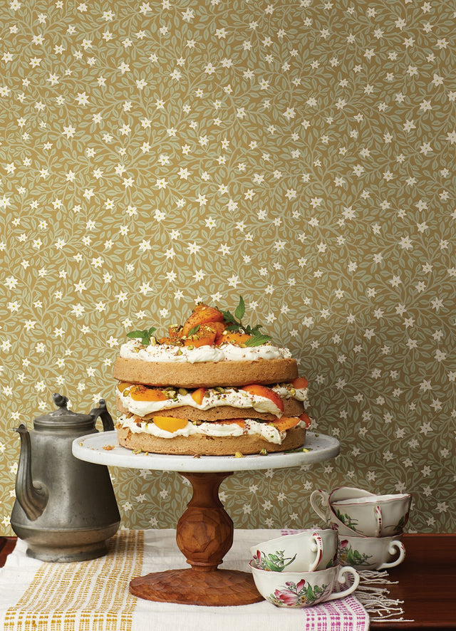 Marguerite Chartreuse Floral Wallpaper