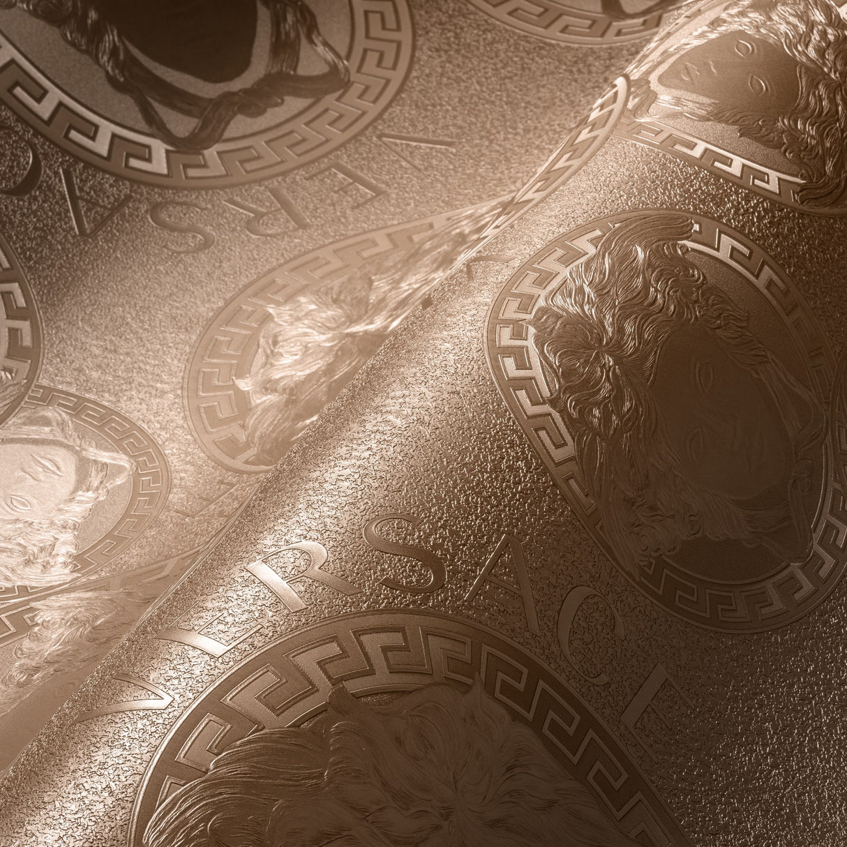 Gilded Age Blush by Versace Volume 5 Metallic Medallion Wallpaper – Versace 384612X