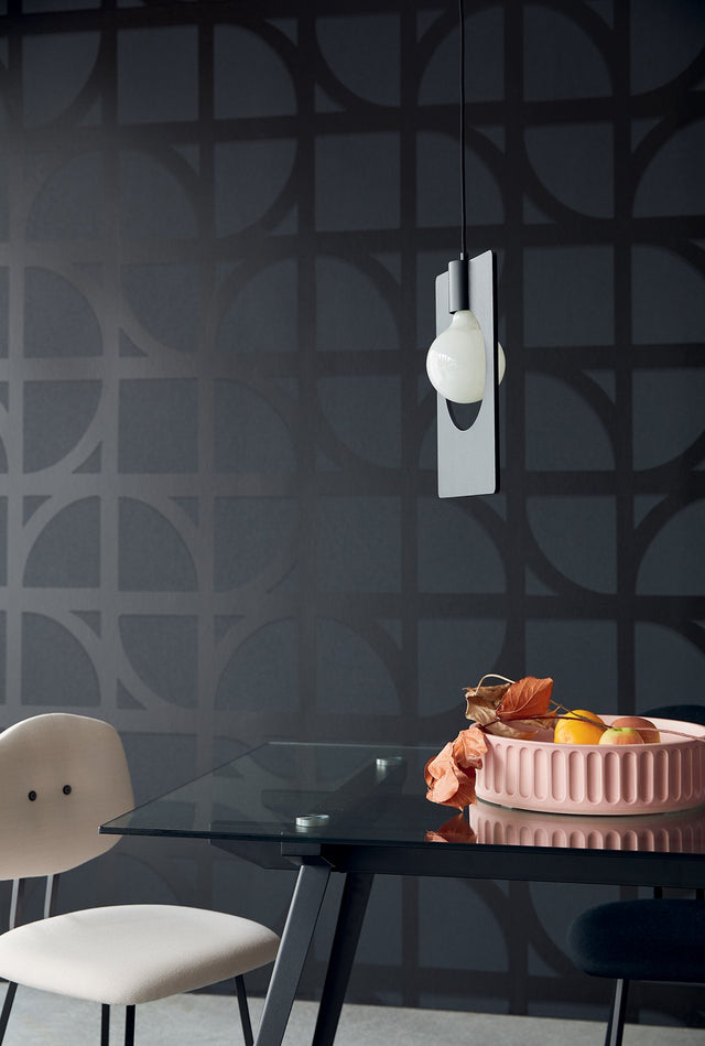 Shapes Black Curved Trellis Wallpaper