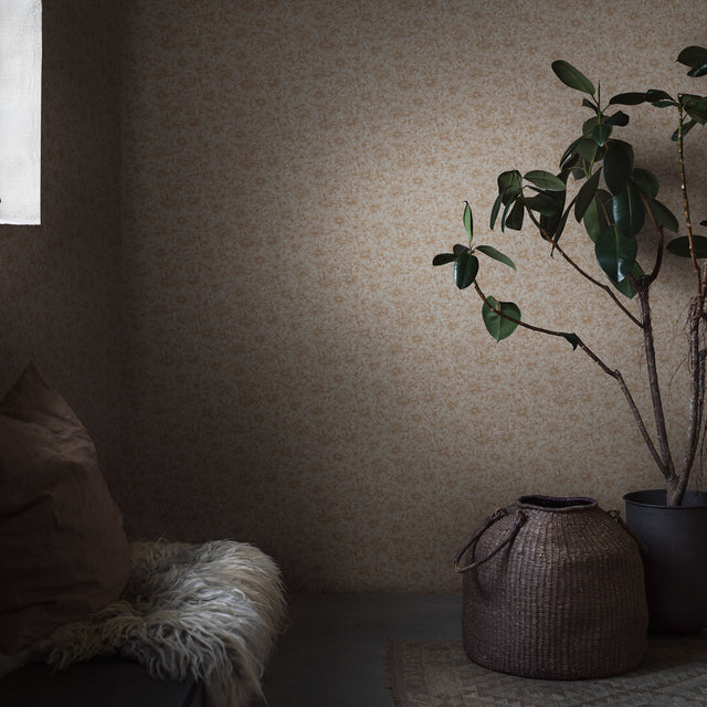 Gabriella Clay by Boråstapeter Mid-Scale Floral Wallpaper – Schumacher 3973
