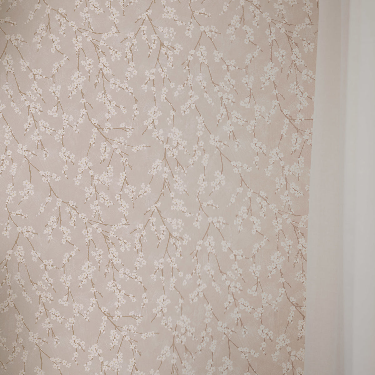 Alice Blush Floral Wallpaper by Boråstapeter – Schumacher 3977