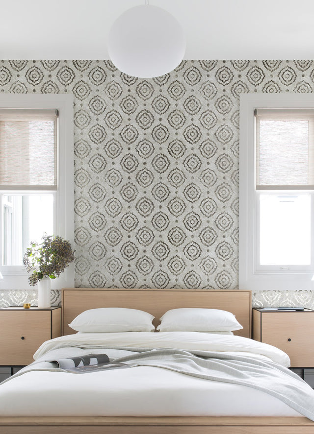 Uma Platinum Star Medallion Wallpaper with Metallic Medallions, Bohemian Geometric Pattern - A-Street Prints 4019-86424