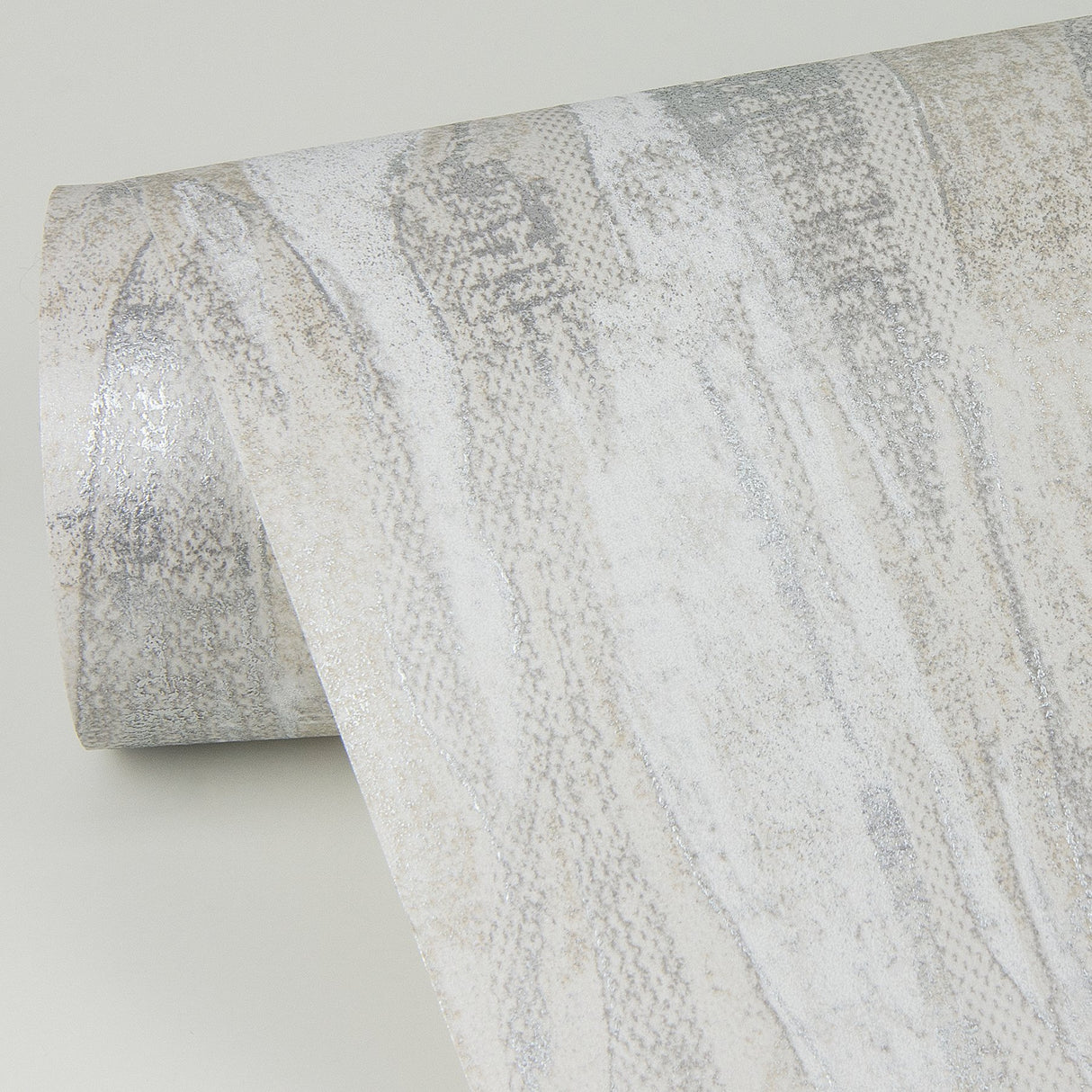 Suna Silver Woodgrain Wallpaper with Metallic Foil on Non Woven, Farmhouse Graphics Style - Brewster 4019-86485