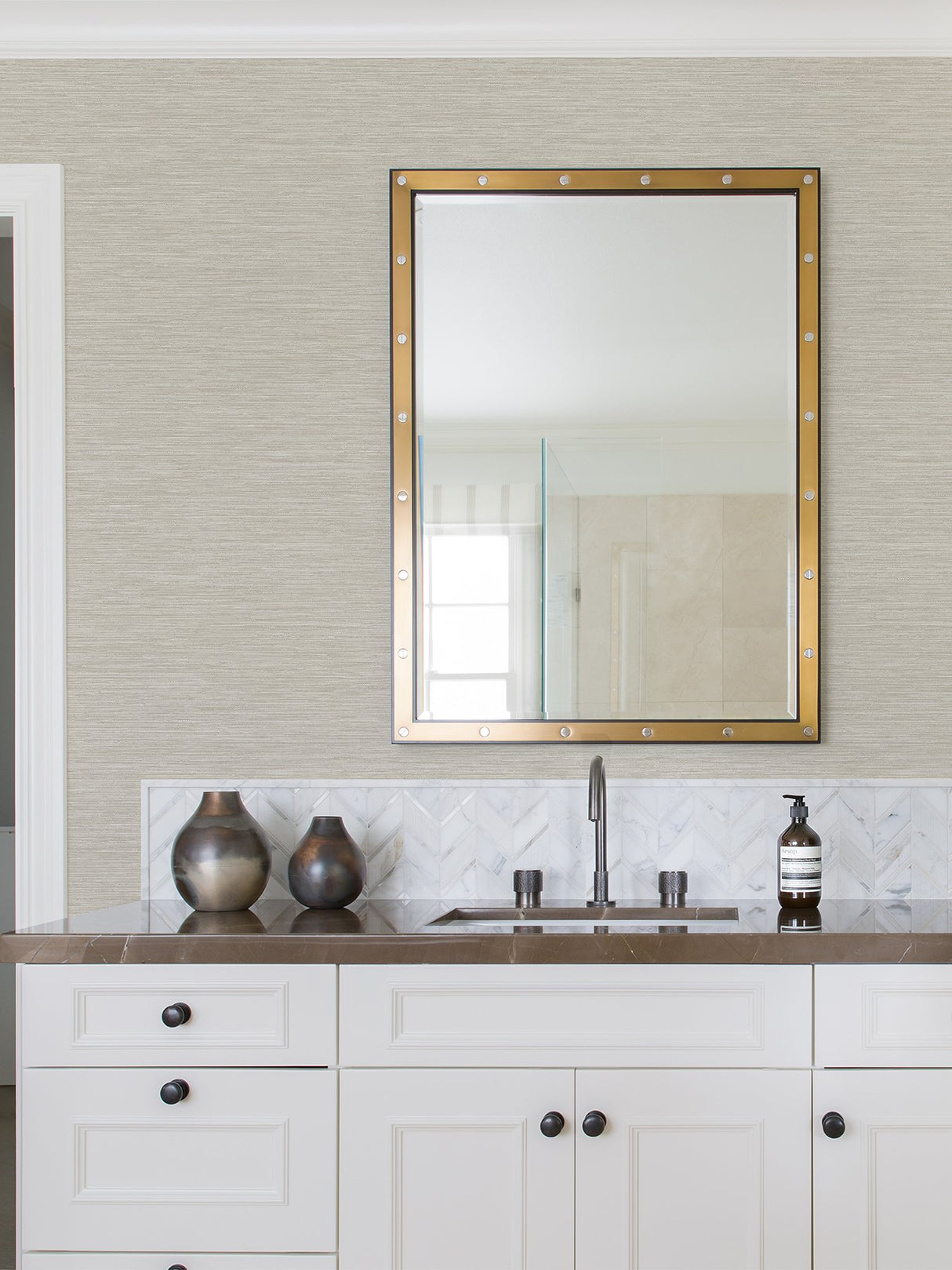 Cantor Beige Faux Grasscloth Wallpaper with Raised Ink Texture - Advantage 4025-82538