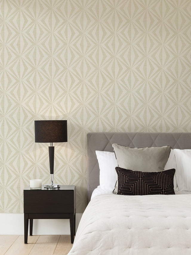 Monge Gold Geometric Wallpaper with Metallic Textured Geometric Pattern - Advantage 4025-82549