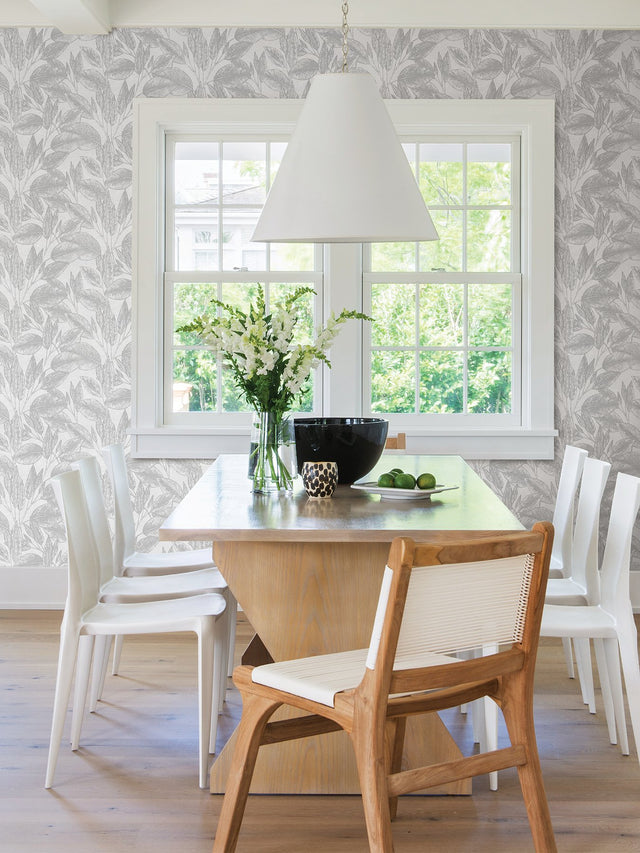 Suki Silver Leaves Wallpaper with Modern Botanical Pattern, Metallic Textured - Advantage 4035-37836-2