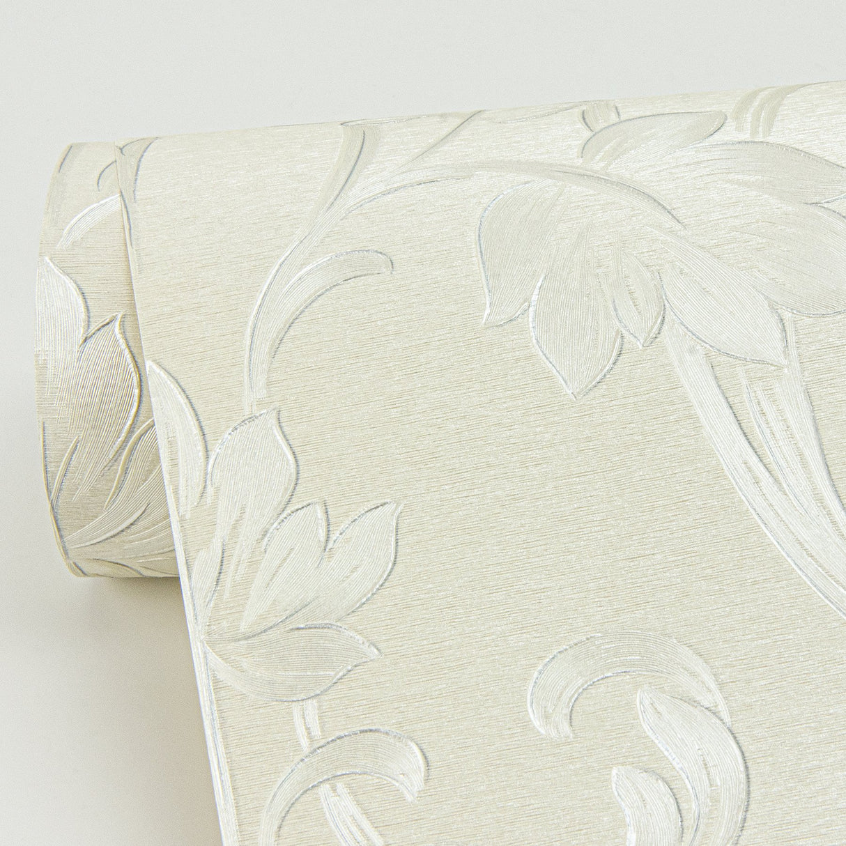 Antonella Silver Scroll Traditional Vinyl Damask Wallpaper - Sirpi 4058-21786