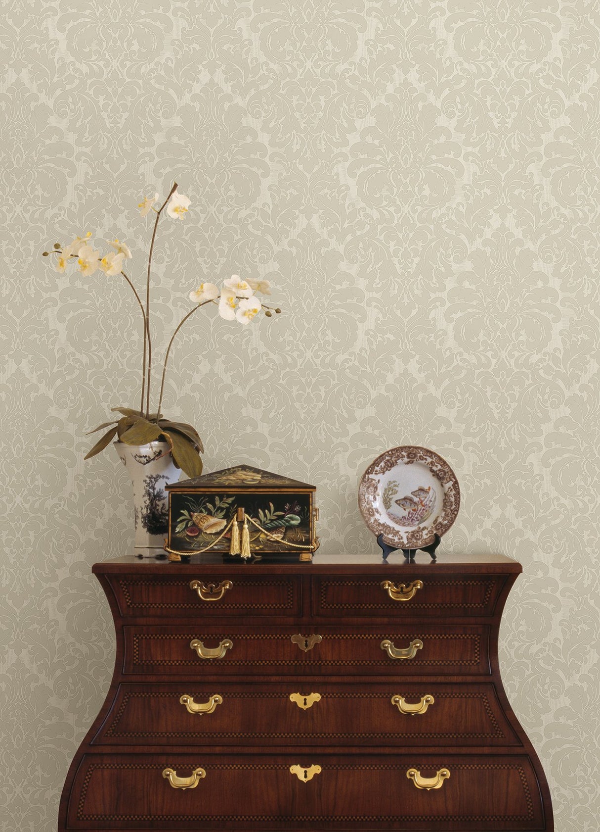 Betina White Damask Wallpaper with Metallic Textured Finish - Sirpi 4058-24804