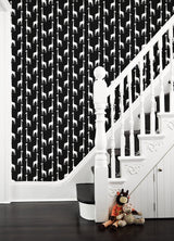 Vivi Black Giraffe Wallpaper with Kids Safari Motif - Chesapeake 4060-139062