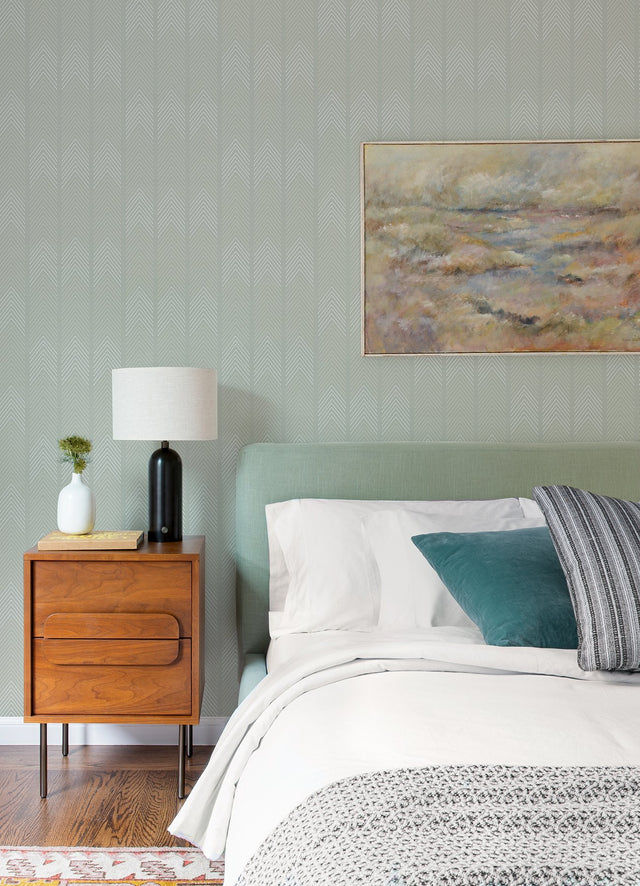 Nyle Light Grey Chevron Stripes Wallpaper with Modern Graphic Chevron Pattern - Brewster 4066-26527