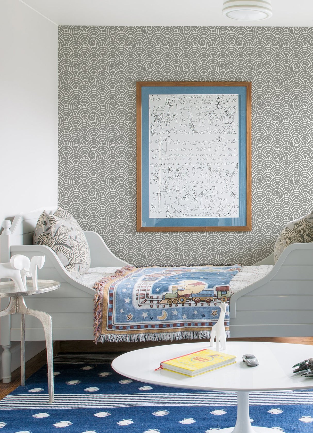 Alorah Grey Wave Wallpaper with Bohemian Graphic Novelty Pattern - A-Street Prints 4081-26308