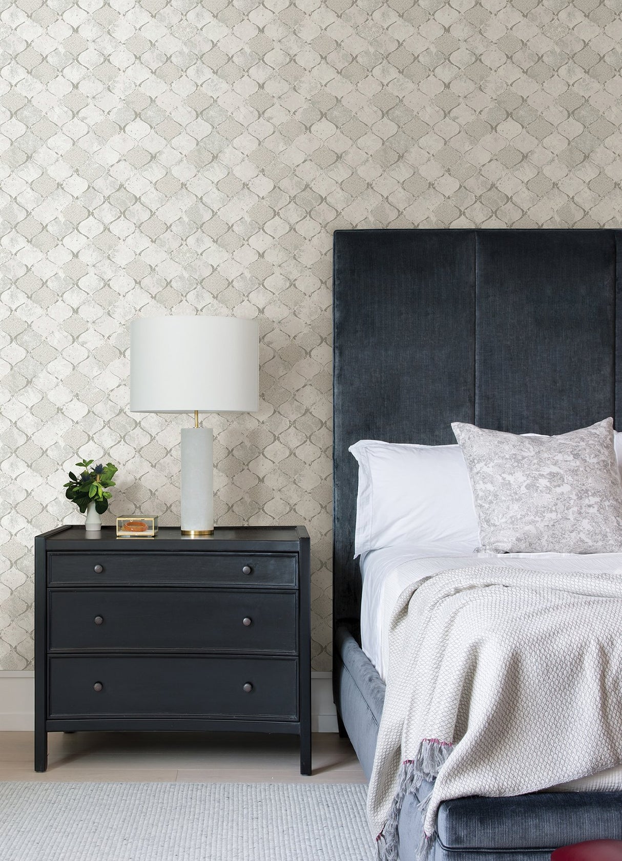 Pilak Silver Ogee Tile Wallpaper with Metallic Geometric Kitchen & Bath Style - A-Street Prints 4105-86608