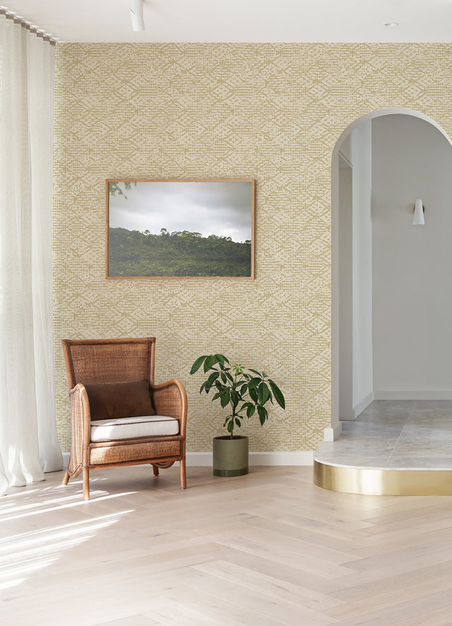 Helene Gold Glitter Geometric Wallpaper with Glam Geometric Pattern - Brewster 4105-86622