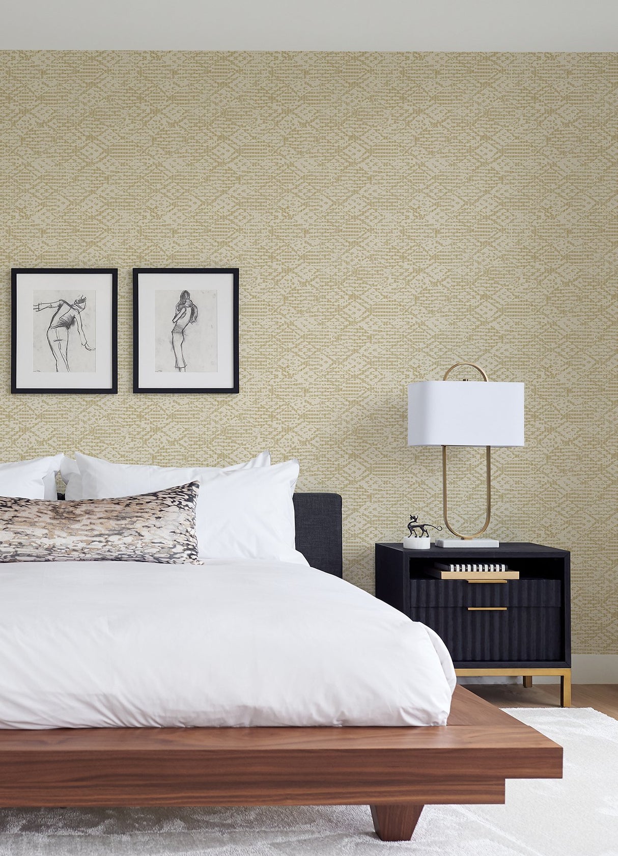 Helene Gold Glitter Geometric Wallpaper with Glam Geometric Pattern - Brewster 4105-86622