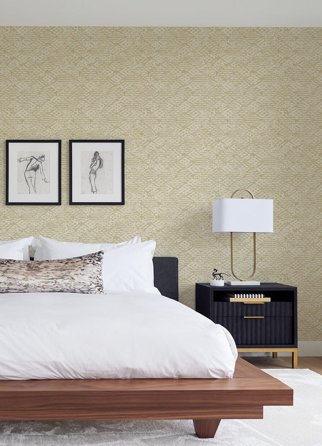 Helene Gold Glitter Geometric Wallpaper with Glam Geometric Pattern - Brewster 4105-86622