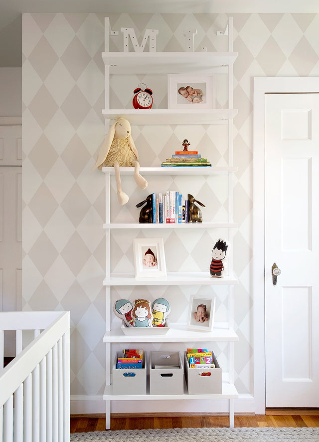 Kalas Light Grey Diamond Wallpaper with Geometric Diamond Pattern, Feature Wall Style - A-Street Prints 4111-63031
