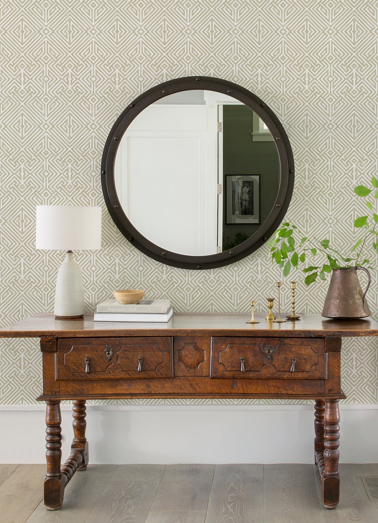 Lyon Gold Geometric Key Wallpaper with Metallic Modern Graphic Pattern - Brewster 4120-26851