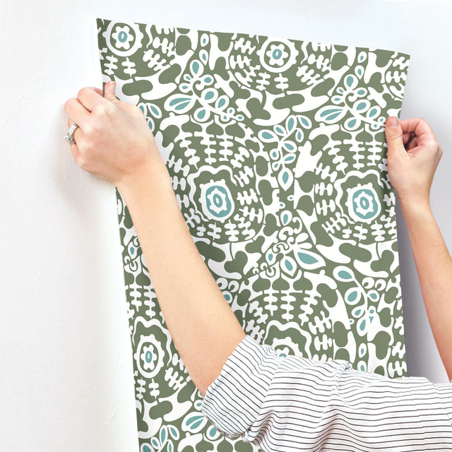 Divine Green Abstract Medallion Wallpaper with Modern Abstract Medallion Pattern - A-Street Prints 4122-27040