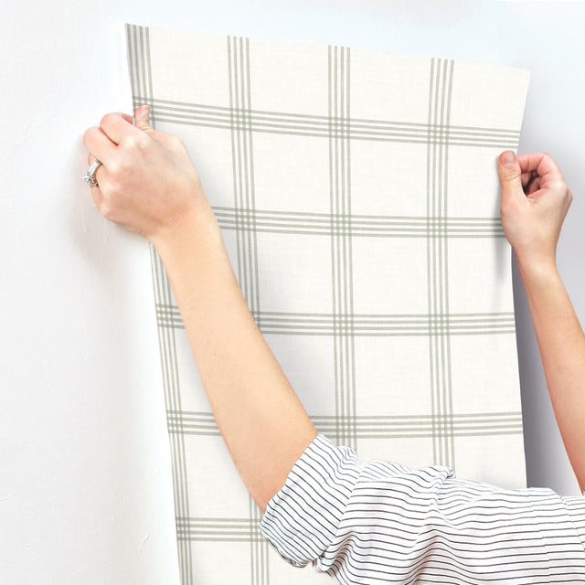 Twain Green Plaid Wallpaper with Farmhouse Graphic Plaid Pattern - Chesapeake 4134-26996