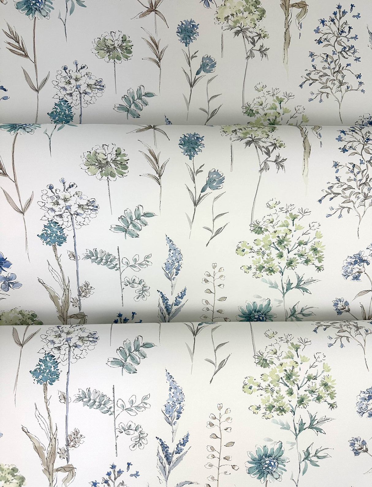 Bergamot Sea Green Wildflower Wallpaper with Botanical Floral Motif - Chesapeake 4134-72502