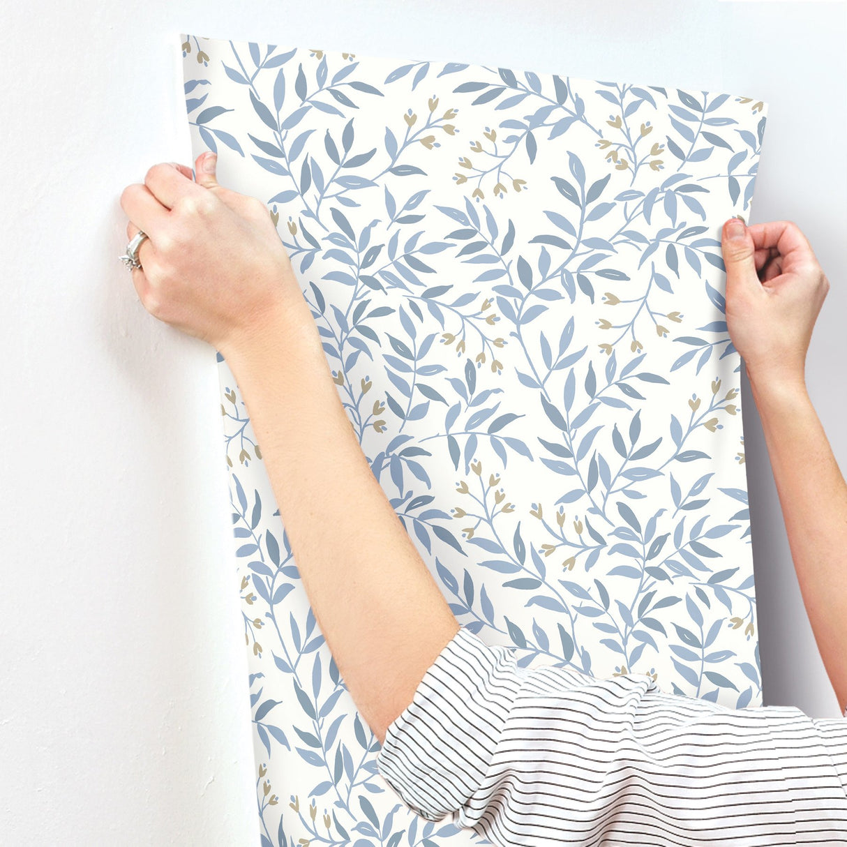 Senna Blue Budding Vines Wallpaper with Metallic Botanical Vines - Chesapeake 4134-72521