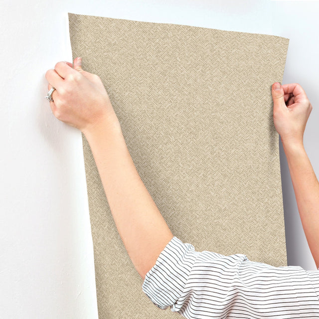 Woven Basket Khaki Wallpaper with Fabric Texture Pattern, Transitional Prepasted Non Woven - Chesapeake 4142-72641