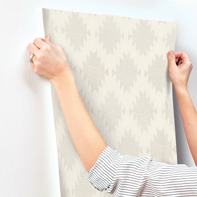 Stitched Heirloom White Wallpaper with Medallions Graphic Pattern, Farmhouse Style - Chesapeake 4142-72664