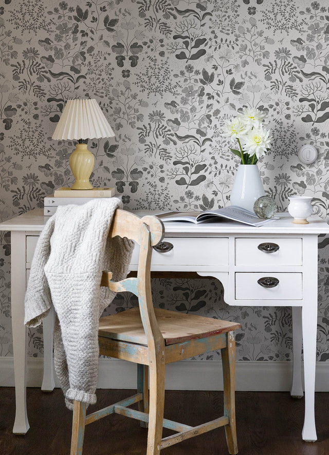 Groh Grey Floral Wallpaper with Scandinavian Botanical Motif, Whimsical Non Woven Unpasted - A-Street Prints 4143-22029