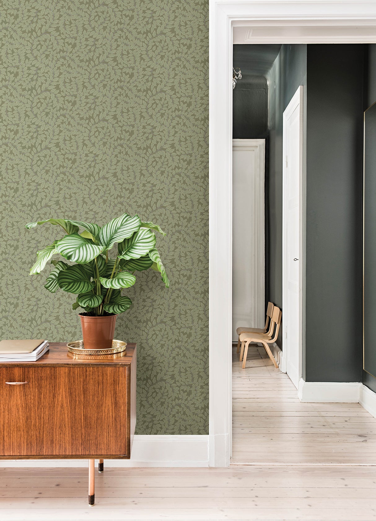 Lindlöv Moss by A-Street Prints Scandinavian Botanical Leafy Climbing Vines Non Woven Unpasted Wallpaper Roll, 20.9 in Wide by 33 ft Long - MD34020