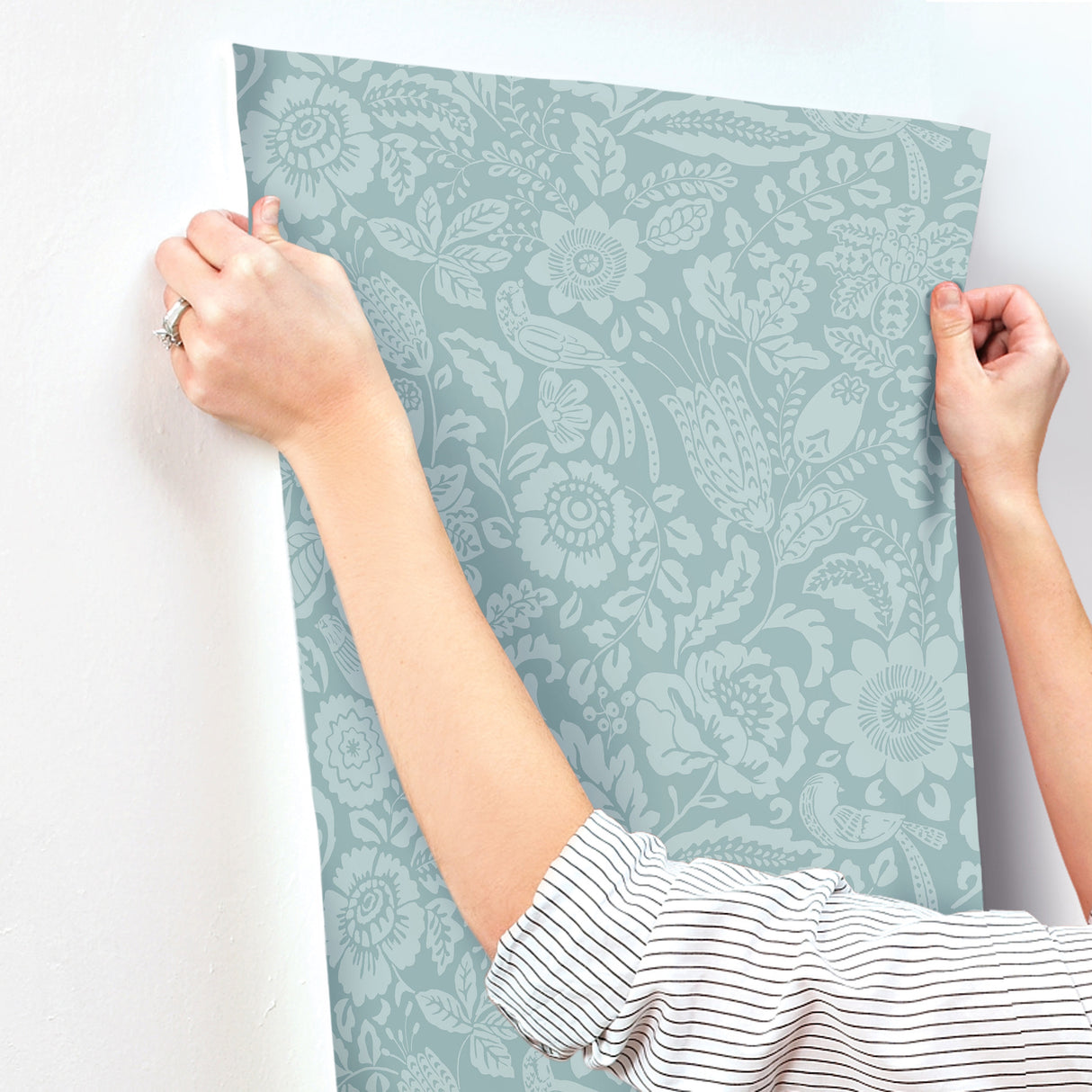 Marta Teal by A-Street Prints Floral Trail Wallpaper – A-Street Prints 4147-27363