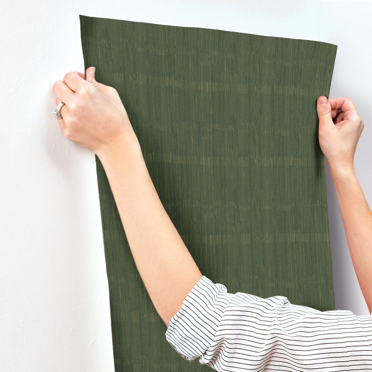 Somerset Evergreen by A-Street Prints Abstract Stripe Wallpaper – A-Street Prints 4147-27366
