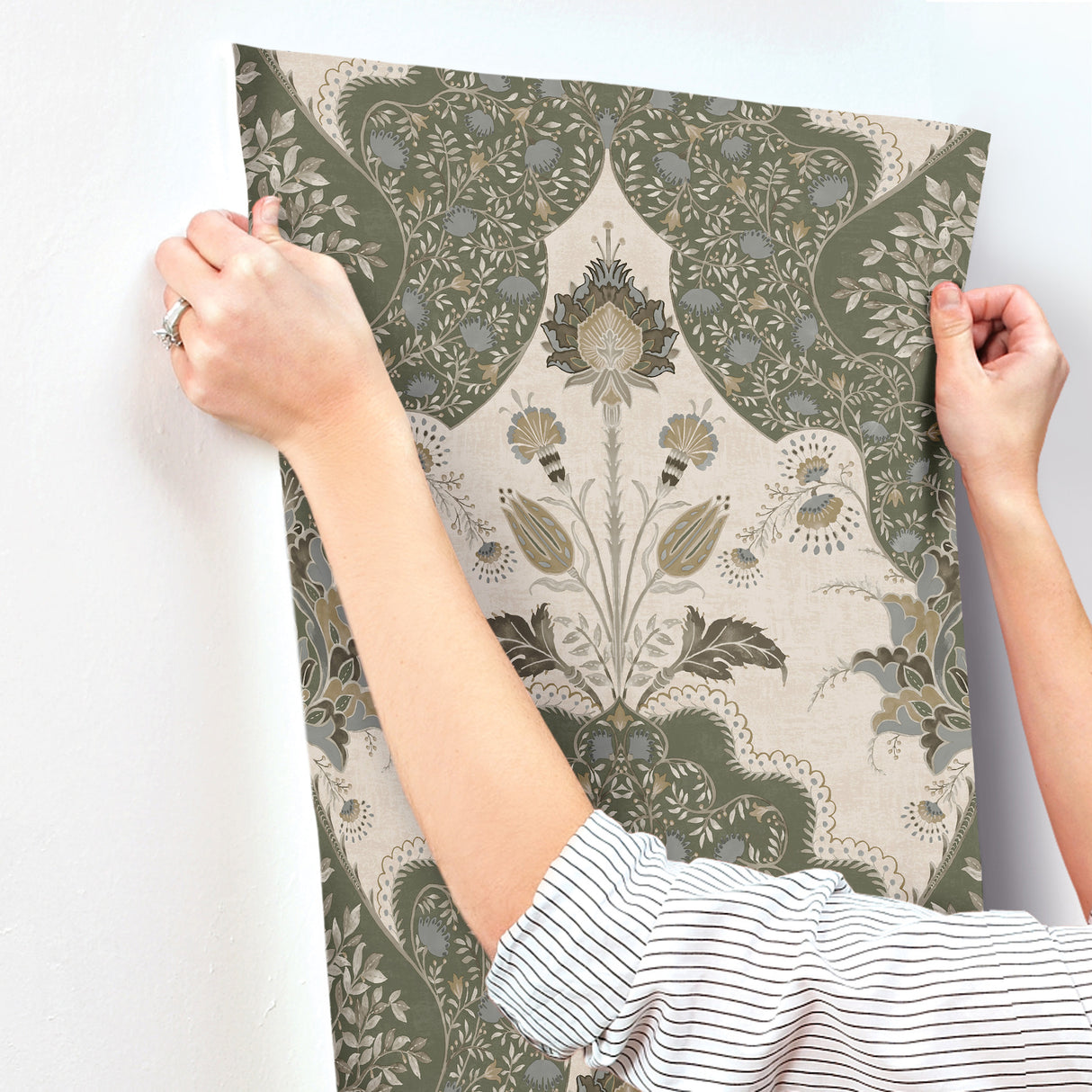Auden Green Floral Grandeur by A-Street Prints Wallpaper – A-Street Prints 4147-27391