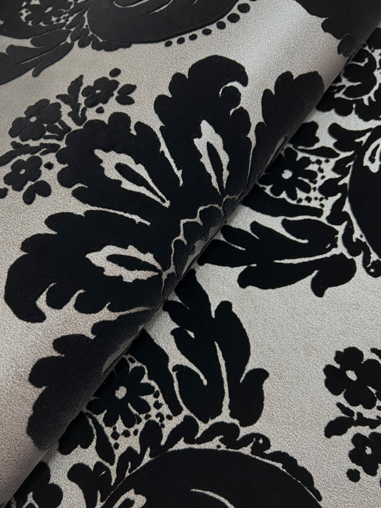 Shadow Black by A-Street Prints Flocked Damask Wallpaper – A-Street Prints 4147-87391