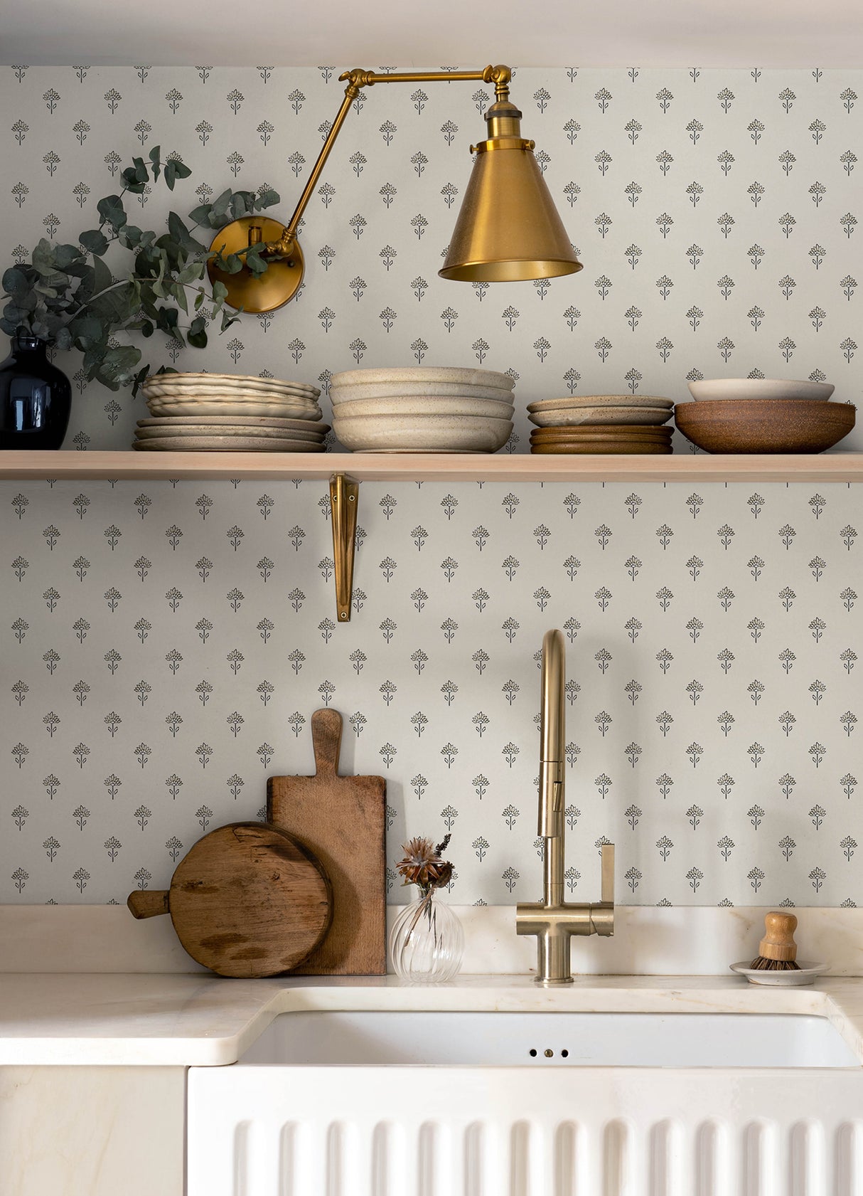 Surdiva Ivory by Chesapeake Floral Fan Wallpaper- Brewster Home Fashions 4148-27457